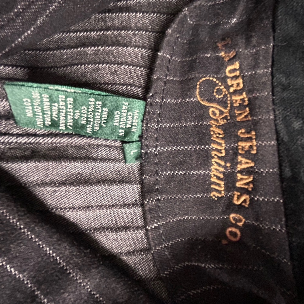 Vintage Lauren Jeans Co. Premium
Size Large Crop Jean jacket Double breasted - Picture 7 of 10